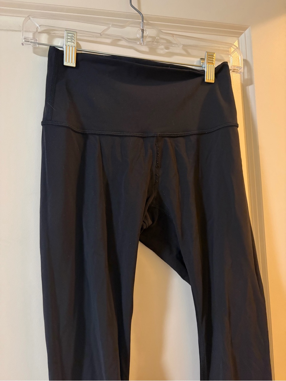 Black Lululemon leggings size 4
